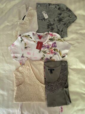 Gess, Tommy Hilfiger, JMichaels, Reitmans Tops Set of 5